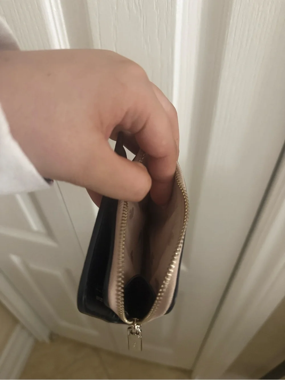 kate spade pink and black Minnie Mouse Zip Around Wallet